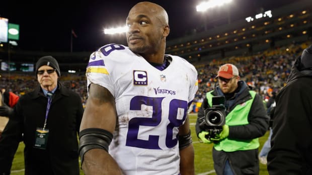 adrian-peterson-vikings-super-bowl-champions.jpg